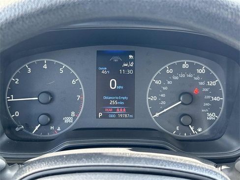 Used 2025 Toyota Corolla LE image 24