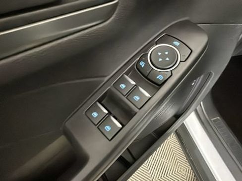 Used 2023 Ford Escape Active w/ Cold Weather Package FWD image 10