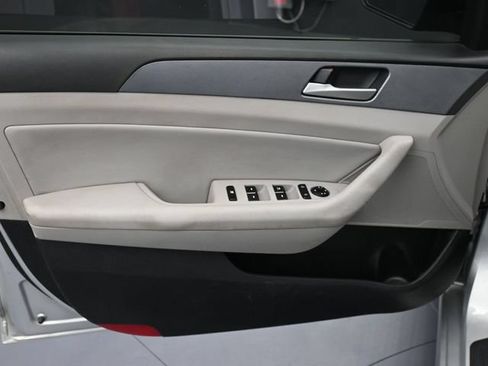 Used 2018 Hyundai Sonata SEL FWD image 16