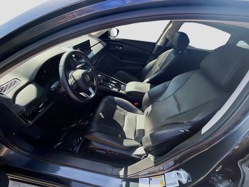 Used 2023 Honda Accord Touring image 19