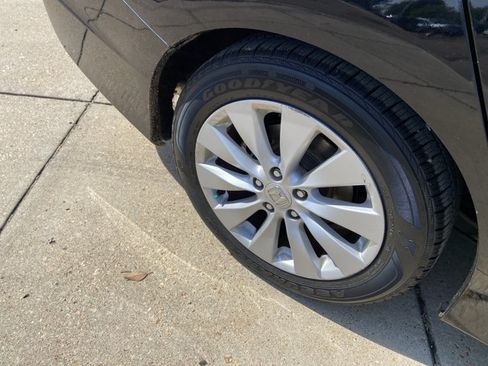 Used 2015 Honda Accord EX-L image 31
