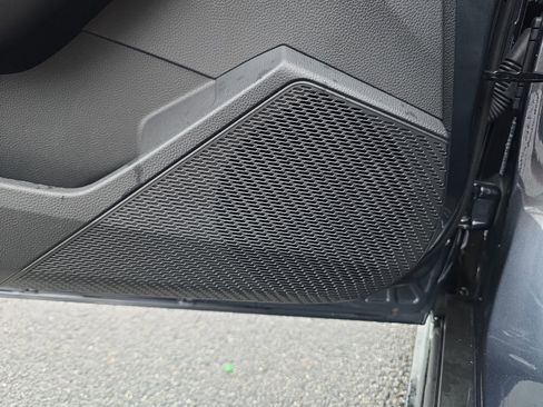 Certified 2025 Honda Accord LX image 15