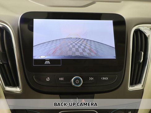 Used 2024 Chevrolet Malibu LT image 6