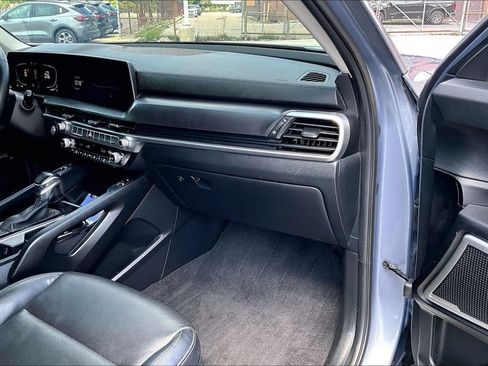 Used 2023 Kia Telluride S AWD/4WD image 14