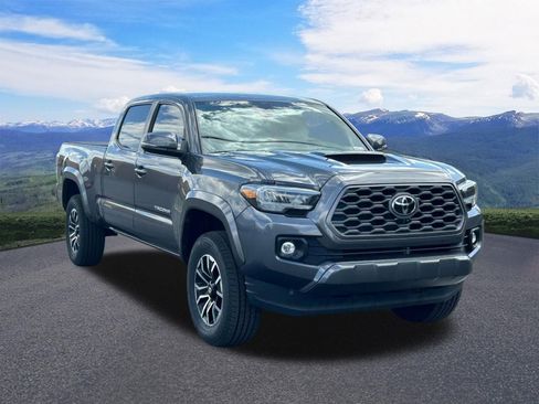 Certified 2023 Toyota Tacoma TRD Sport AWD/4WD image 8