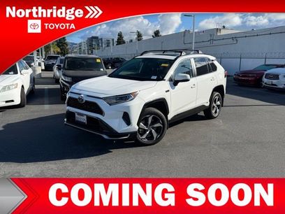 Used 2021 Toyota RAV4 SE w/ Weather & Moonroof Package