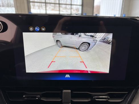 New 2026 Chevrolet Equinox RS image 16