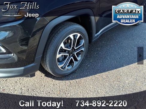 Used 2023 Jeep Compass Limited AWD/4WD image 5