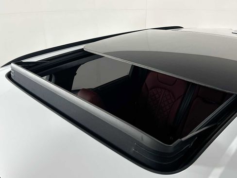 New 2026 Audi SQ7 Prestige image 20