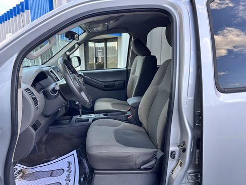 Used 2014 Nissan Xterra X image 12