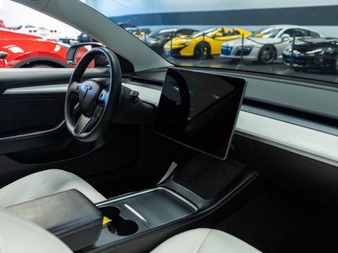 Used 2022 Tesla Model 3 Performance AWD/4WD image 12