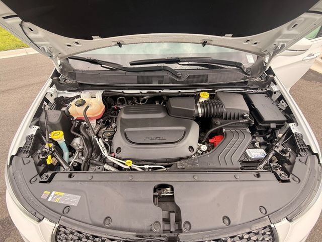Used 2022 Chrysler Pacifica Touring-L AWD/4WD image 15