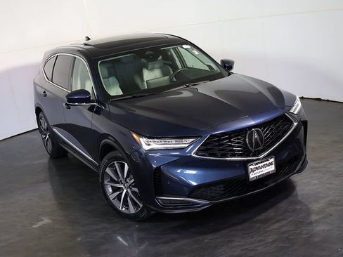 Used 2025 Acura MDX SH-AWD w/ Technology Package image 7