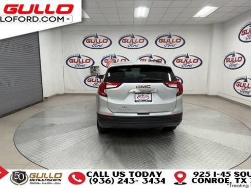 Used 2022 GMC Terrain SLE w/ Driver Convenience Package FWD image 7
