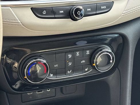 Used 2023 Buick Encore GX Preferred w/ Cold Weather Comfort Package FWD image 20