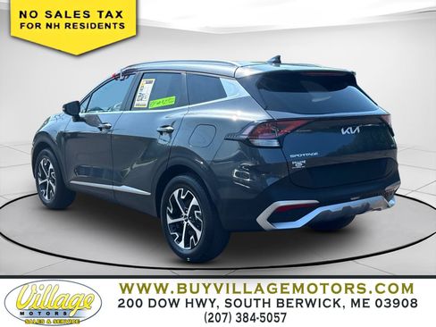Used 2023 Kia Sportage EX AWD/4WD image 3