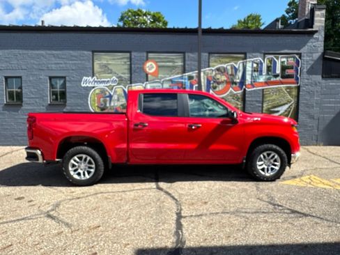 New 2026 Chevrolet Silverado 1500 W/T w/ WT Value Package AWD/4WD image 29