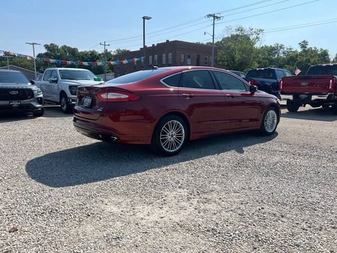 Used 2014 Ford Fusion SE w/ Equipment Group 202A FWD image 8