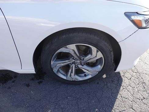 Used 2018 Honda Accord EX-L image 8