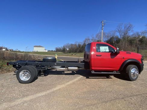 New 2026 RAM 5500 Tradesman image 6