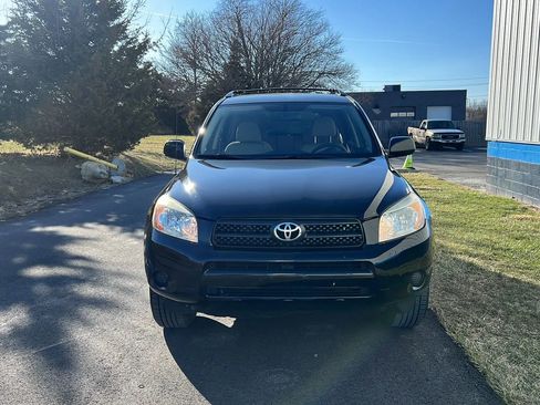 Used 2007 Toyota RAV4 4WD image 2