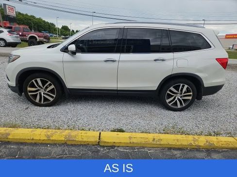 Used 2017 Honda Pilot Elite image 3