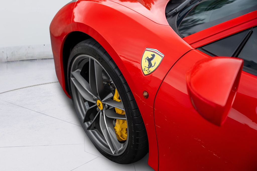 Used 2016 Ferrari 488 GTB RWD image 36