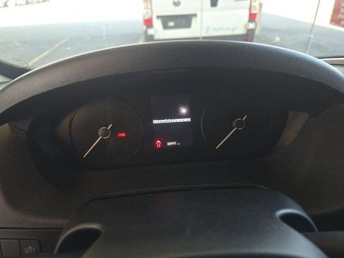 Used 2023 RAM ProMaster 3500 w/ Driver Convenience Group image 6