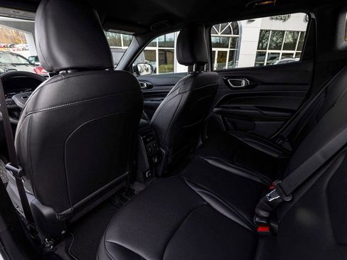 New 2026 Jeep Compass Limited image 27