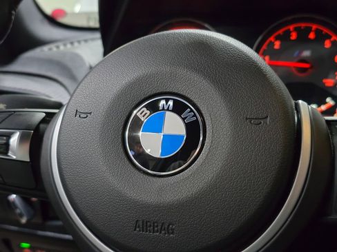 Used 2017 BMW M2 image 21