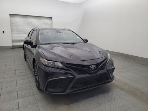 Used 2021 Toyota Camry SE FWD image 13