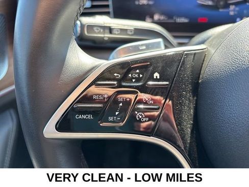 Used 2025 Mercedes-Benz GLE 350 4MATIC image 8