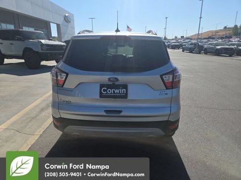 Used 2018 Ford Escape SEL AWD/4WD image 6