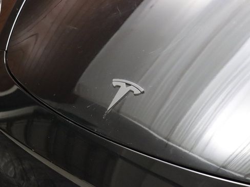 Used 2023 Tesla Model Y Long Range image 48