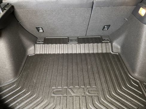 Used 2025 Honda Civic Sport image 22