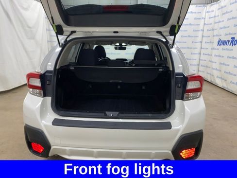 Used 2018 Subaru Crosstrek 2.0i Premium image 11