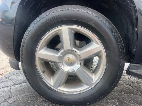 Used 2012 Chevrolet Tahoe LT AWD/4WD image 40