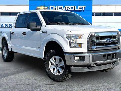 Used 2017 Ford F150 XLT AWD/4WD image 1