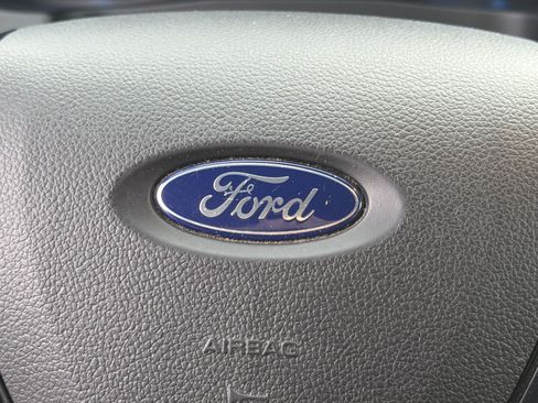 Used 2017 Ford Explorer Base 4D Sport Utility image 26