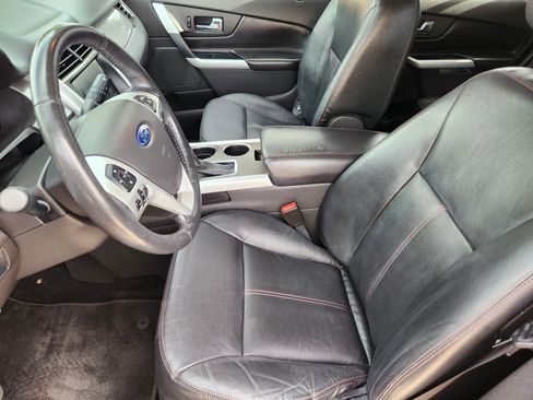 Used 2013 Ford Edge SEL image 13