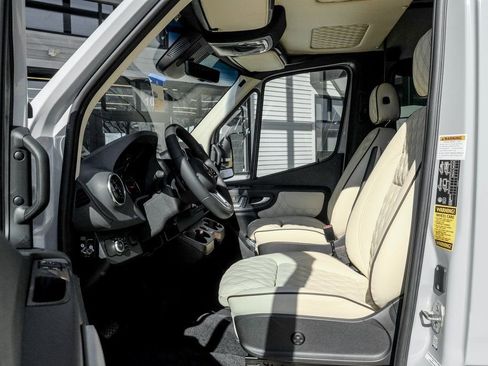 New 2024 Mercedes-Benz Sprinter 3500 image 21