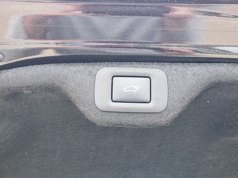 Used 2025 Lexus ES 350 w/ Premium Package FWD image 44