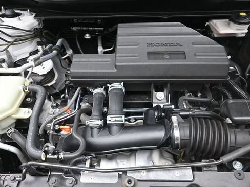 Used 2021 Honda CR-V Touring image 30