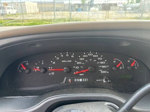 Used 2007 Ford E-450 and Econoline 450 RWD image 11