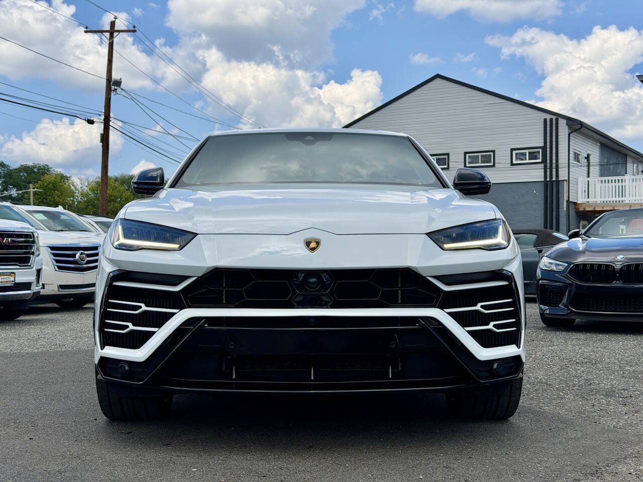 Used 2021 Lamborghini Urus AWD/4WD image 2