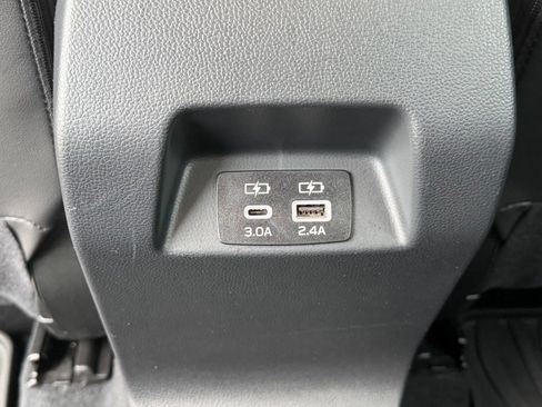 Used 2024 Subaru Crosstrek 2.0i Premium AWD/4WD image 21