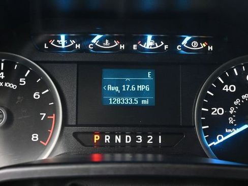 Used 2015 Ford F150 XLT AWD/4WD image 29