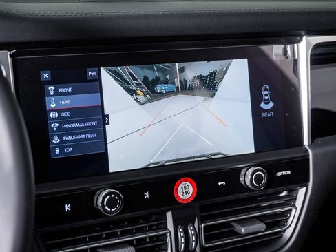 New 2026 Porsche Macan S image 23