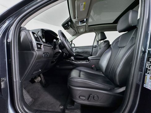 Used 2023 Kia Sorento SX AWD/4WD image 21