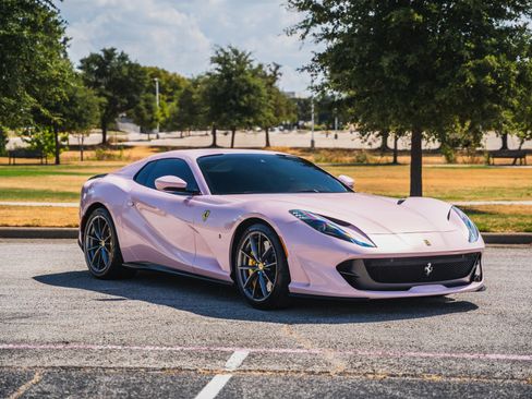 Used 2021 Ferrari 812 GTS RWD image 31